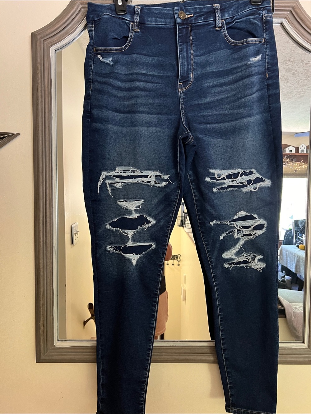 American Eagle Outfitters Dark Blue Distressed Skinny Jeans size 16